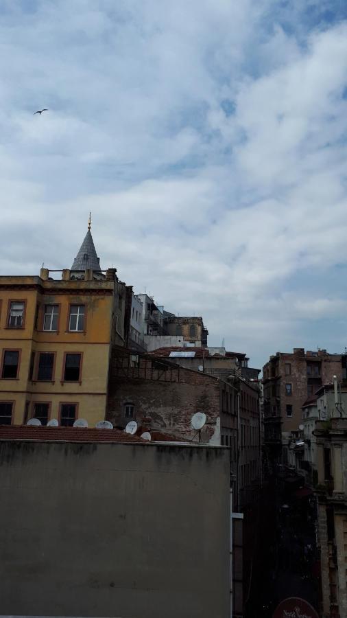 Waterfall Istanbul Bagian luar foto